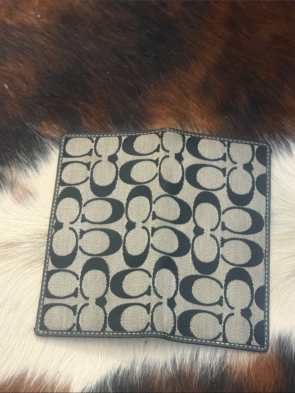 Coach Signature Canvas Card Holder in Black and Khaki